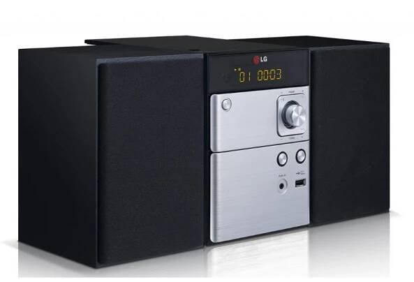 Věž LG CM1530BT 1583 Kč