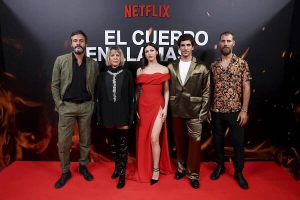 "El Cuerpo En Llamas" premiere at Capitol Cinema on September 06, 2023 in Madrid, Spain - Isak Férriz, Eva Llorach, Úrsula Corberó, Quim Gutiérrez, José Manuel Poga - Tělo v ohni - Z akcí