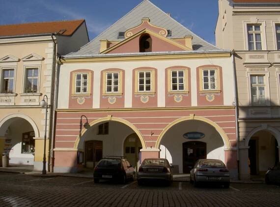 Soubor:DomazliceNamestiMiru142.JPG – Wikipedie