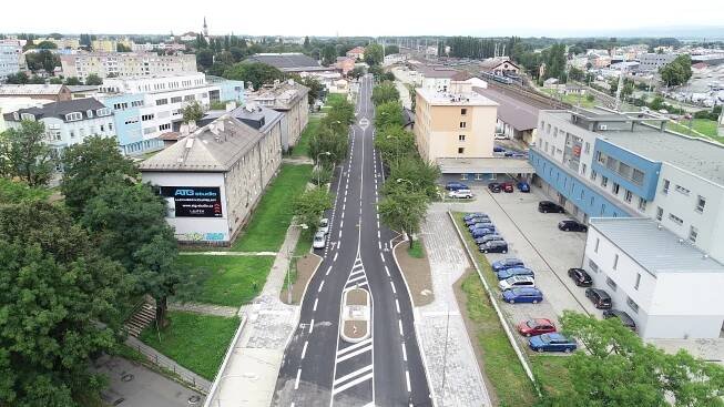 Opravená Jeremenkova otevřela. S novým uspořádáním