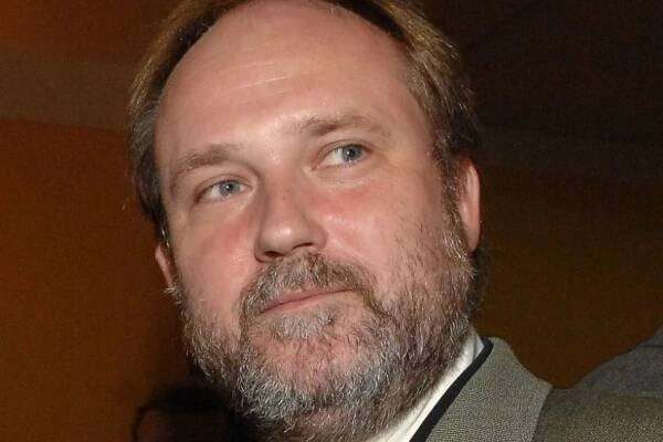 Michal Pešek známý ze seriálu Malý pitaval z velkého města bojoval rok a půl s rakovinou. Nakonec zemřel slepý - OnlyU