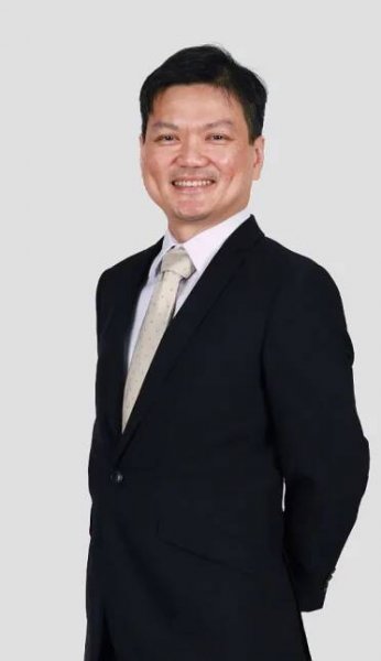 portrait_stevenlee