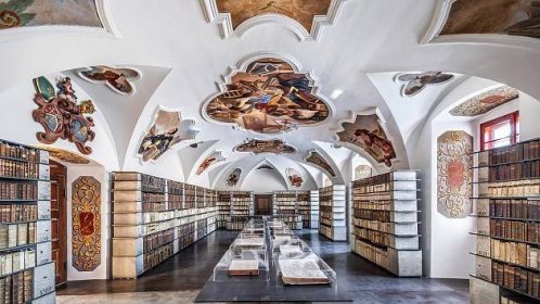 Poprvé pro veřejnost. Želivský klášter o víkendu otevírá opravenou knihovnu