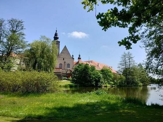 zamek telc ze strany rybnika