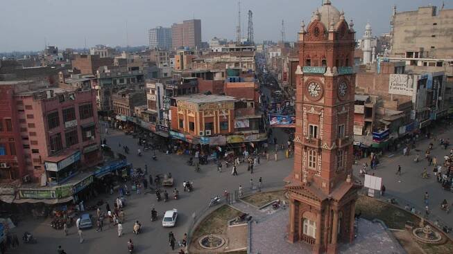 Flights to Faisalabad Intl