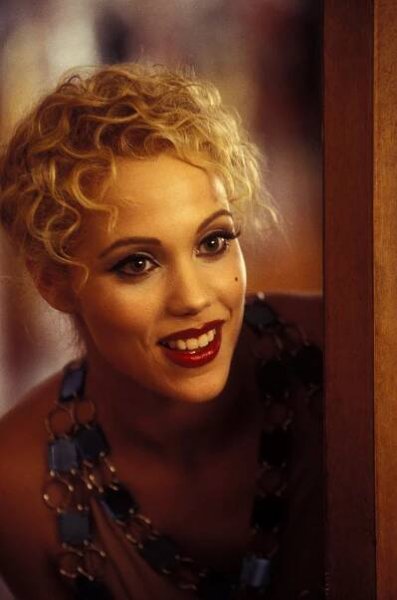 Showgirls - Z filmu - Elizabeth Berkley