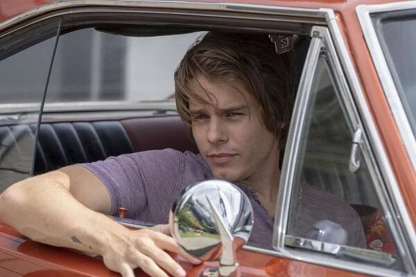Jake Manley - Hotwired in Suburbia - Z filmu