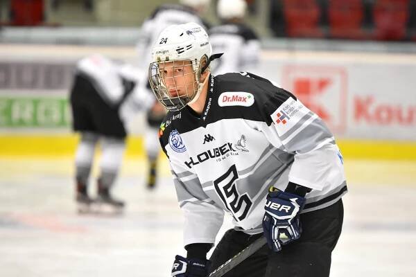První odhad draftu 2021: Hamrla a Bačo v úvodním výběru | HC Energie Karlovy Vary