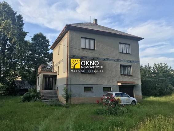 Velký rodinný dům na hezkém místě