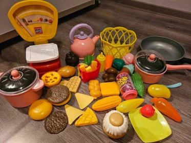 Dětské nádobí a jídlo - Děti