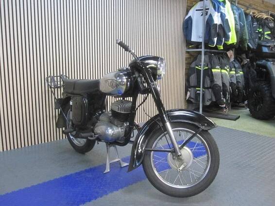 ČZ 250/455 (1961), 86.000 Kč