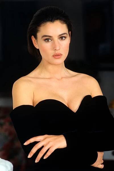 Image may contain Human Person Fashion Evening Dress Clothing Gown Apparel Robe and Premiere