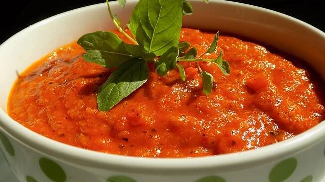 Rajčatovo-cuketový základ na pizzu