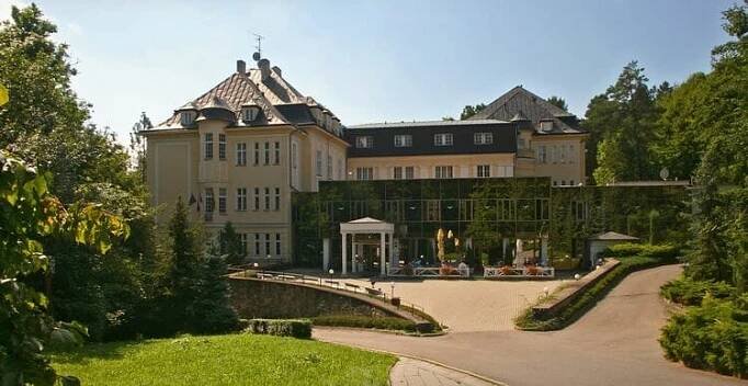 Lázně Teplice nad Bečvou wellness hotel, víkendové wellness pobyty