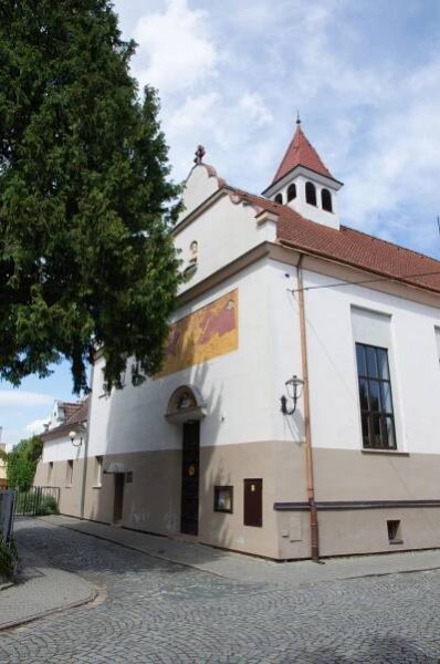 Fotogalerie • Husův sbor (Kostel) • Mapy.com