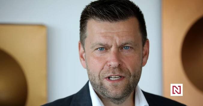 Witowski se sešel s podnikatelem z Dozimetru, podle odposlechů u toho byl i Rittig a Pospíšilův poradce Fremr