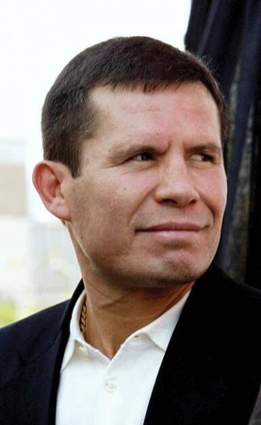 Julio César Chávez