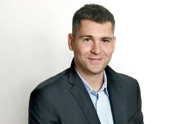 Filip Zvonek - realitní makléř foto 1
