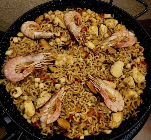 HOT PLATES: Sonido Tupinamba's Fideuà | Carvery