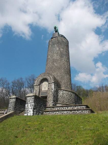 Chlumec - Jubilejní pomník - Památník