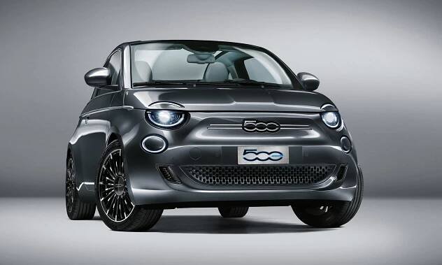 Nová generace Fiat 500 přichází v edicích slavných značek i jako elektromobil – DesignMag.cz