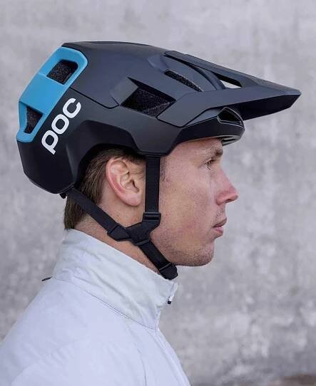 Cyklistická helma POC Kortal Uranium Black/Basalt Blue Matt | David sport Harrachov