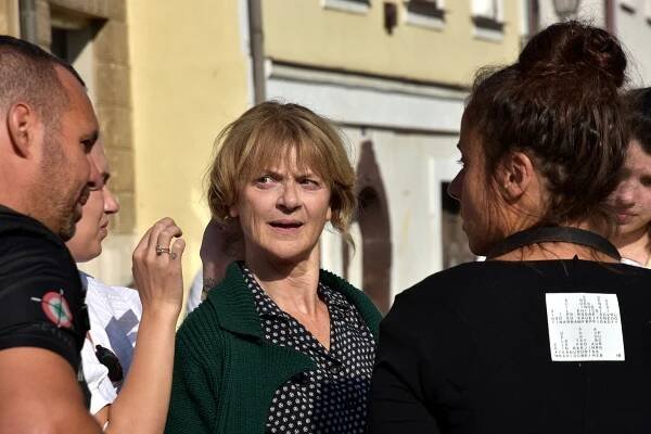 Klapka! Filmaři obsadili centrum, Beata Parkanová natáčela závěr filmu Slovo