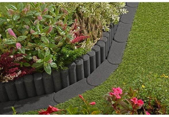 Anthrazit Mähkante Mini aus Beton für Rasen- und Beetbegrenzung im Garten.