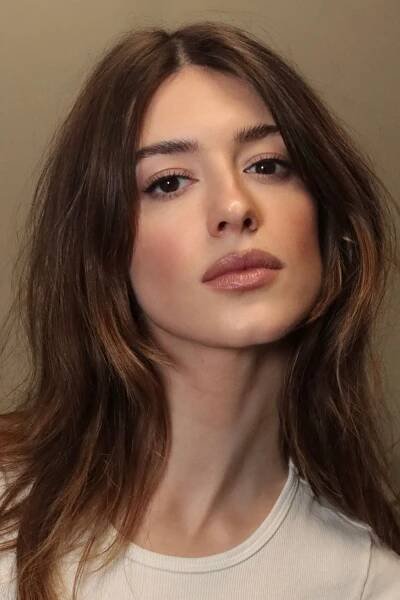Daisy Edgar-Jones’s “Soft Focus” Glam Is 2025’s Trend to Try