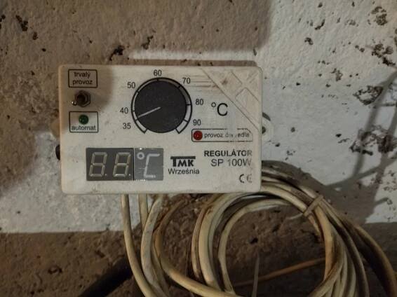 Prodám kotel na tuhá paliva DAKON DOR 12s + čerpadlo a regulátor. Cena dohodou. - InzerceTrinec.cz
