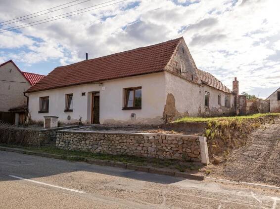 Prodej  rodinného domu 150 m², pozemek 1 335 m²