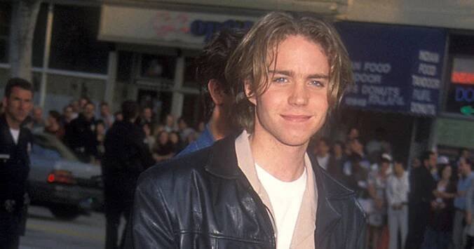 What happened to '90s star Jonathan Brandis?