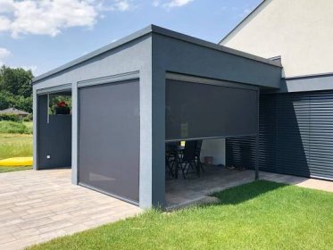 Boční zastínění terasy