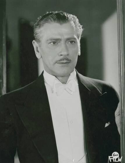 Man glömmer ingenting (1942)