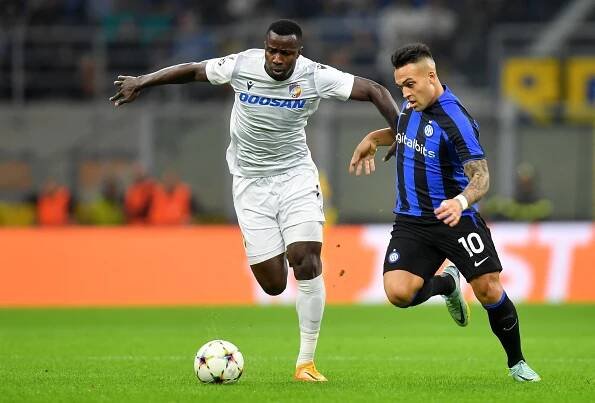 Inter - Plzeň 4:0. Milánští vítězstvím nad Plzní poslali Barcelonu do Evropské ligy