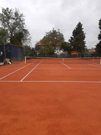Dvorce připravené na letní sezónu 2023 | Tenisový klub Bubeneč