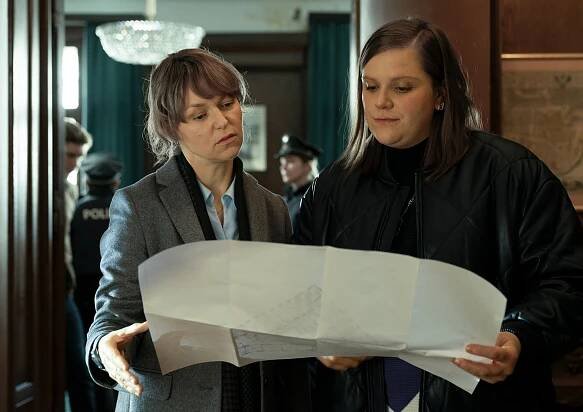 Die Affäre Cum-Ex - Stærkere sammen - Z filmu - Lisa Wagner, Stefanie Reinsperger