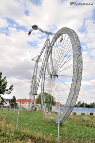 Louny - největší model kola na světě