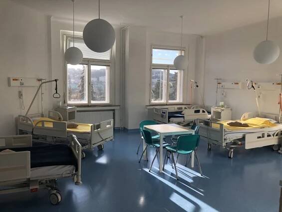 70 let podolské porodnice. Chystají nové oddělení a pracují na přelomových výzkumech