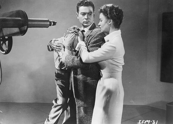 Arthur Franz, Helena Carter - Útočníci z Marsu - Z filmu