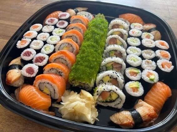 NOVINKY | sushi v Mostě, rozvoz sushi, rozvoz sushi v Mostě, rozvoz jídla, nejlepší sushi v mostě, Kaito sushi