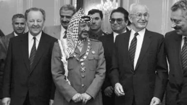 Miloš Jakeš, Gustáv Husák a Jásir Arafat