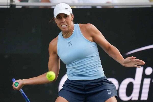 Tennis Tracker: Keysová v Charlestonu překvapivě dohrála, Tiafoe začal obhajobu finále v Houstonu