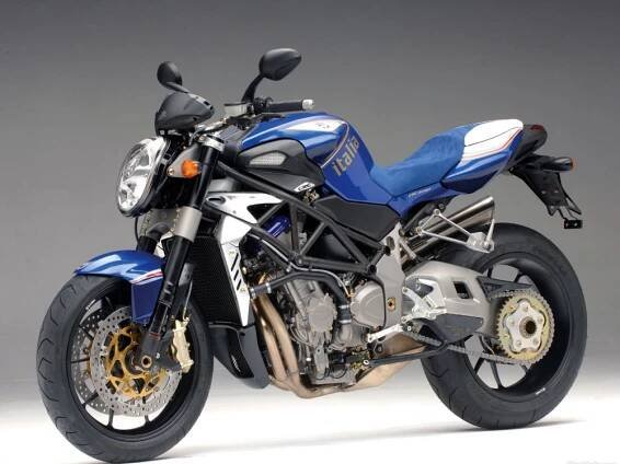 MV Agusta Brutale 910 R | Katalog motocyklů a motokatalog na Motorkáři.cz