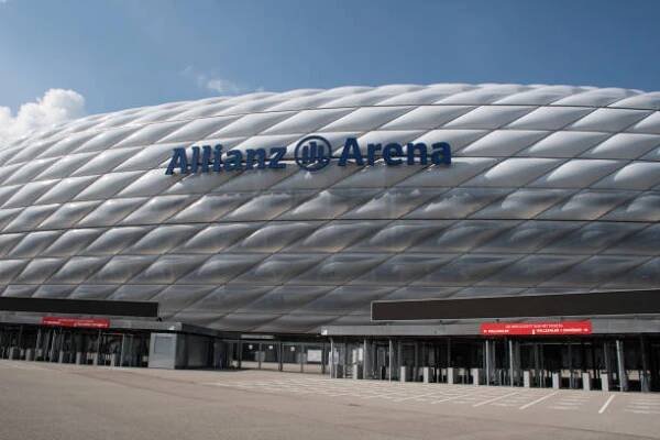 allianz arena v mnichově, německo - munich - stock snímky, obrázky a fotky