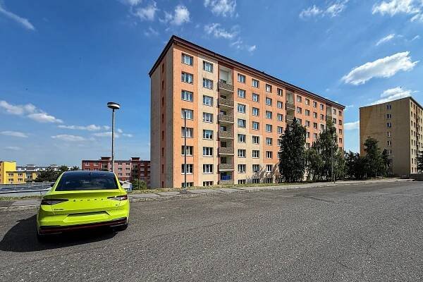 Pronájem Byt 3+1, Zahradní, Chomutov