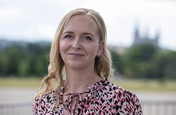 Poslankyně SPD Maříková má na účtu miliony za vedlejší příjmy. Odmítá uvést, kde je získala