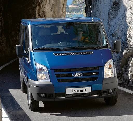 Ford Transit Nugget FT 300K 2.2 TDCi 2012 - parametry, recenze & test