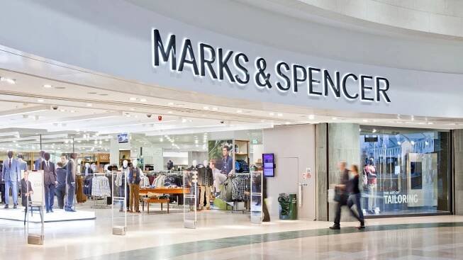Marks & Spencer v Česku přestane prodávat chlazené potraviny. Mraženými je nahradí i na Rohlíku
