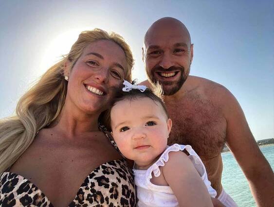 Tyson Fury and Paris Fury with baby Athena